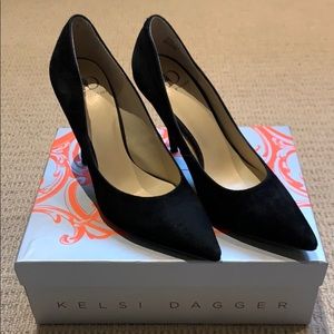 Kelsi Dagger suede pumps